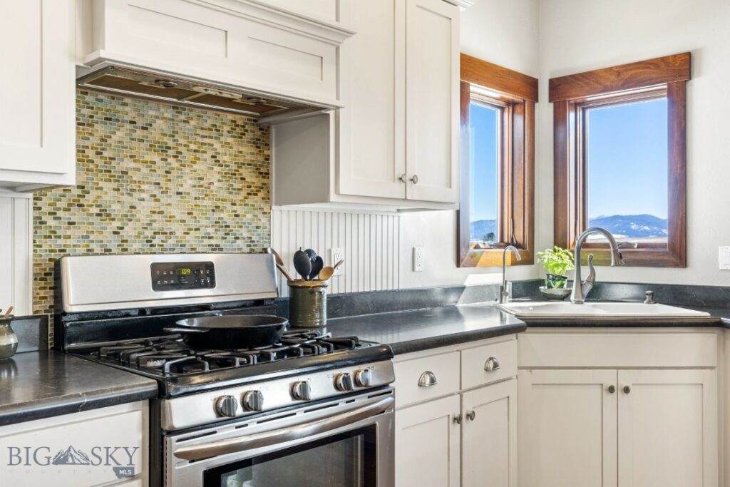 14549 High Flat Road, Bozeman MT 59718