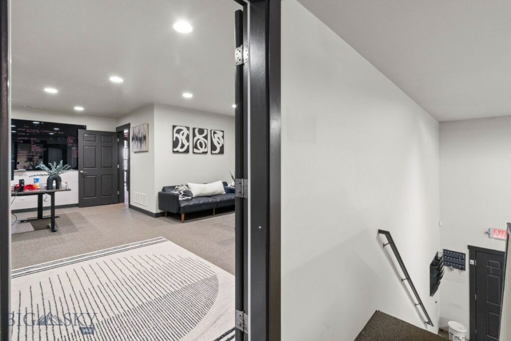 146 Village Center, Bozeman MT 59718