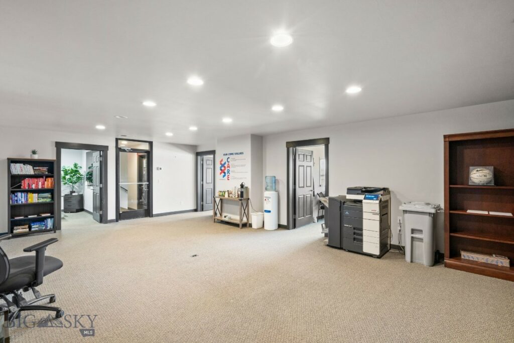 146 Village Center, Bozeman MT 59718