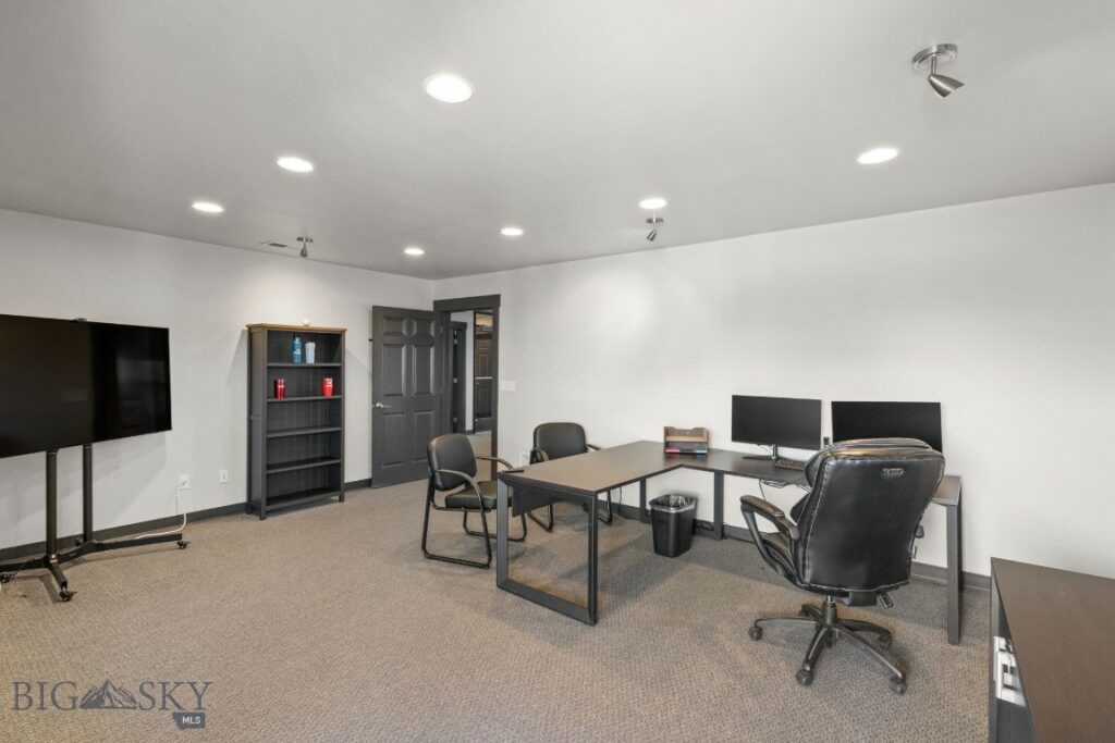 146 Village Center, Bozeman MT 59718