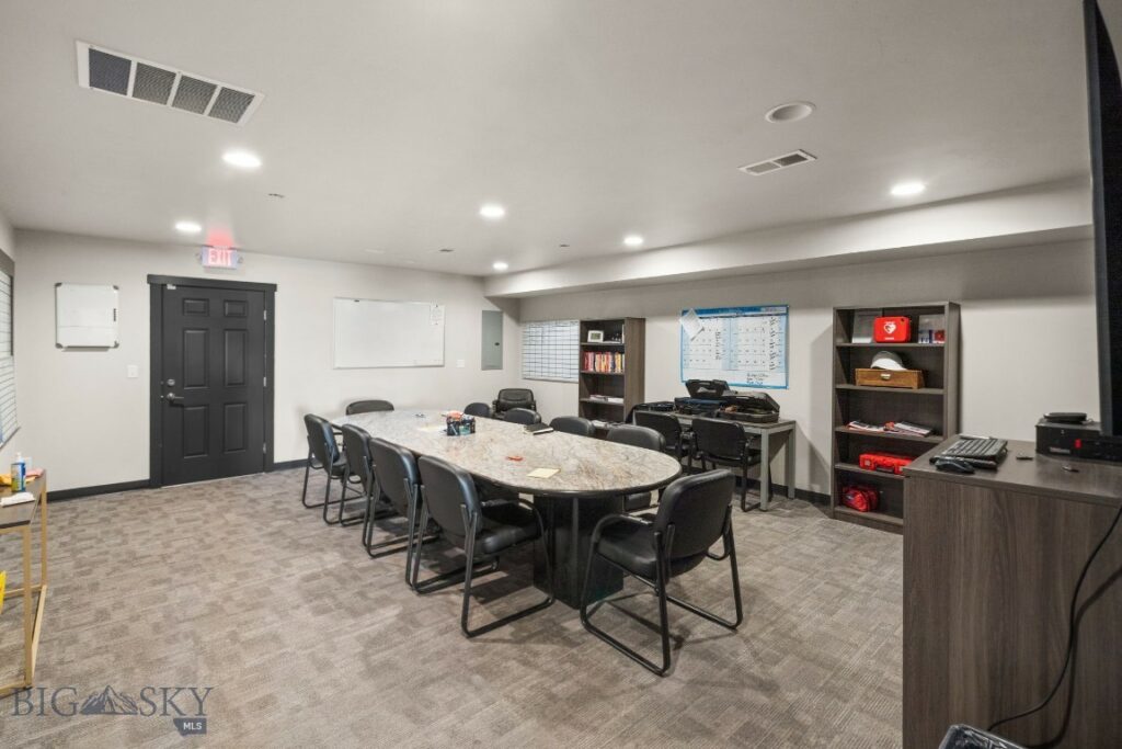 146 Village Center, Bozeman MT 59718