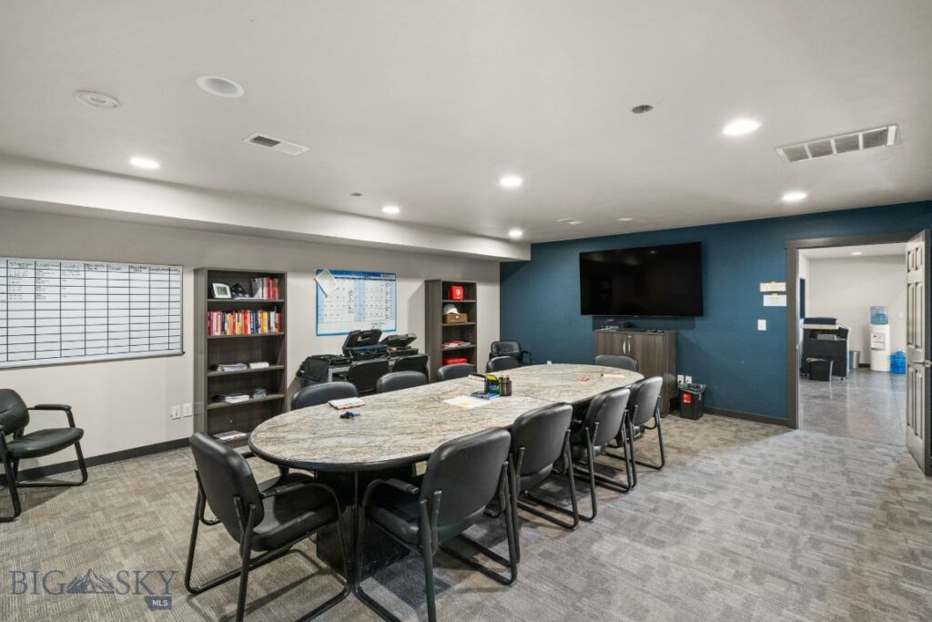 146 Village Center, Bozeman MT 59718