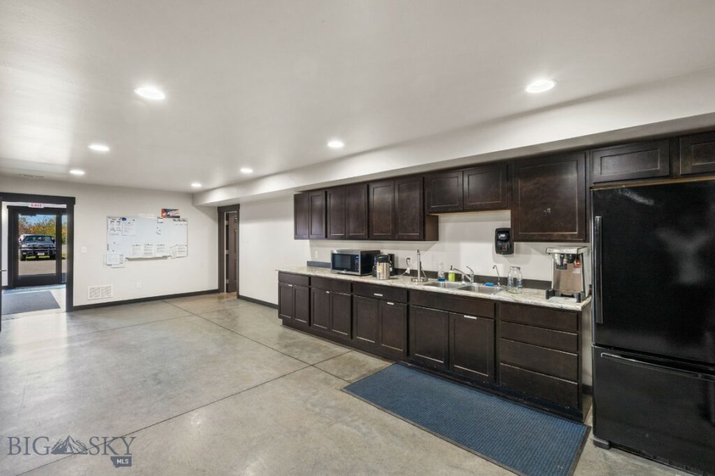 146 Village Center, Bozeman MT 59718