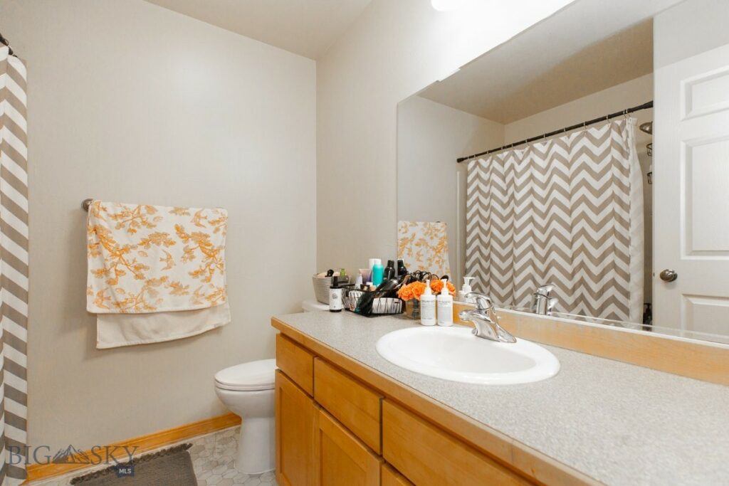 1460 Juniper Street, Bozeman MT 59715