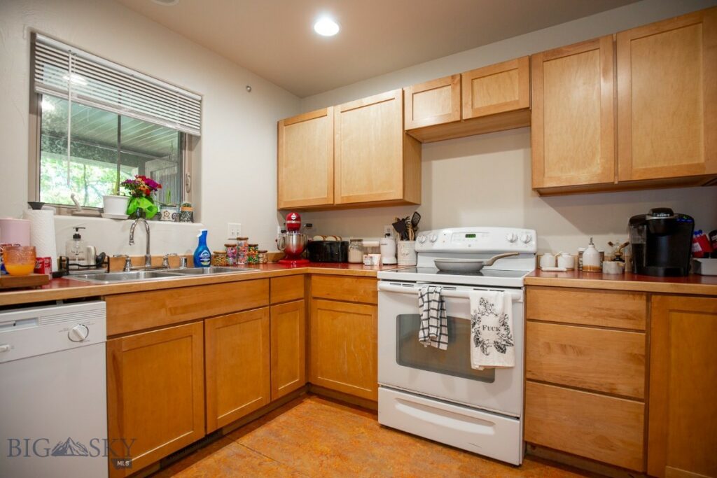 1460 Juniper Street, Bozeman MT 59715