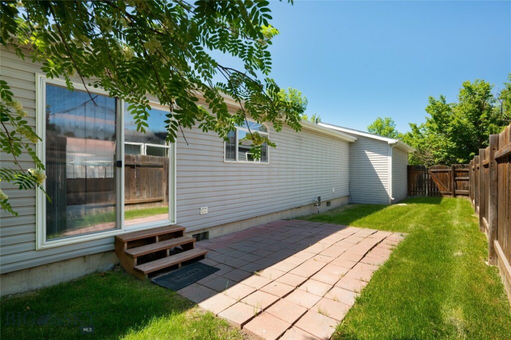 148 Green Tree, Belgrade MT 59714