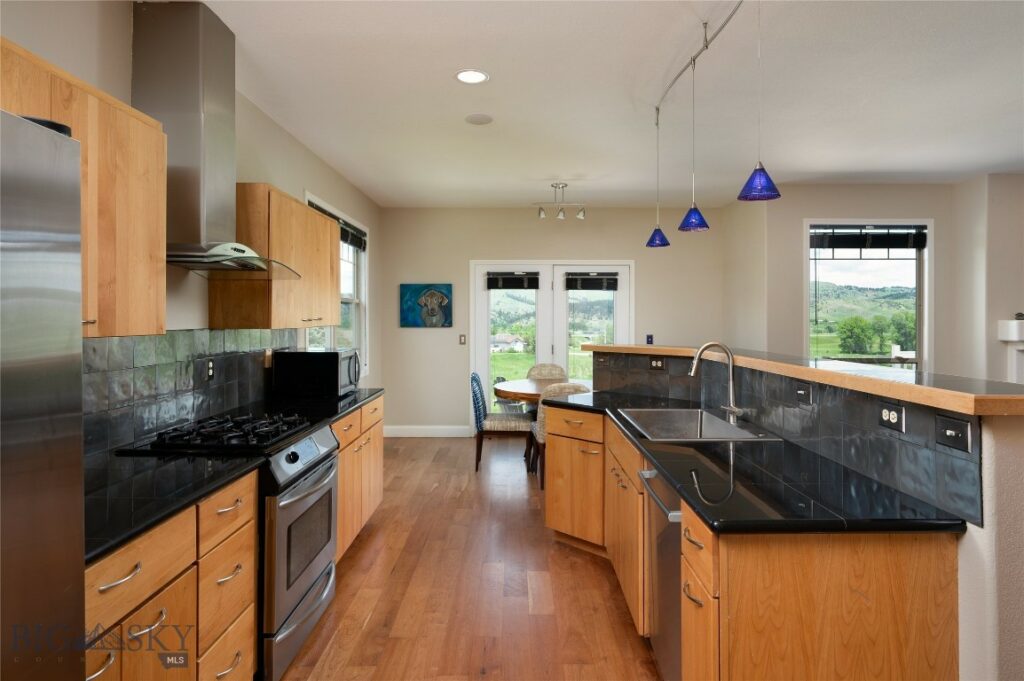 15 Blue Grouse Court, Bozeman MT 59715