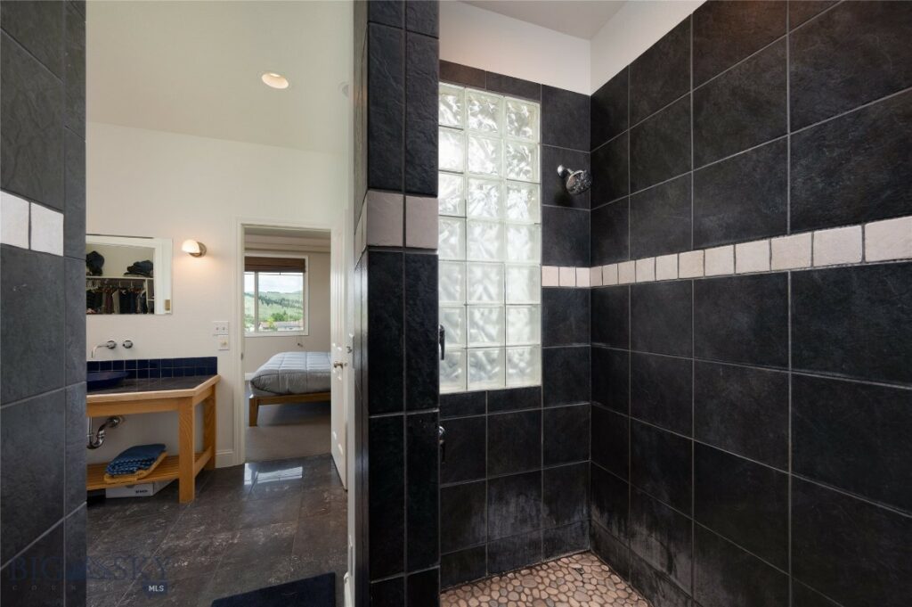 15 Blue Grouse Court, Bozeman MT 59715