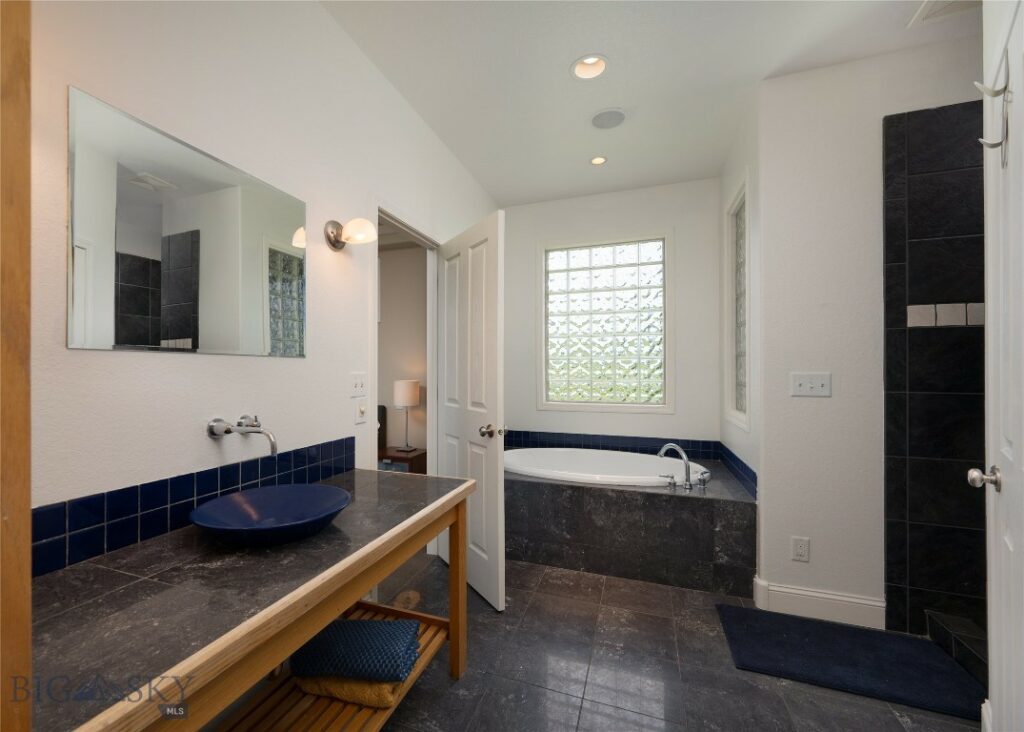 15 Blue Grouse Court, Bozeman MT 59715