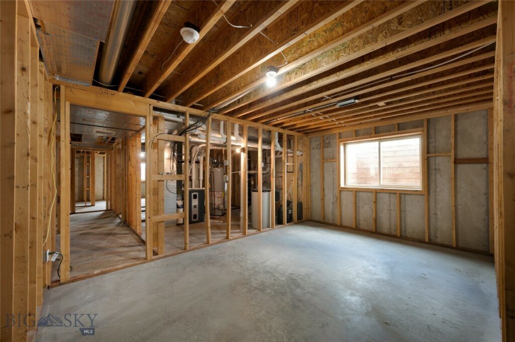 15 Blue Grouse Court, Bozeman MT 59715