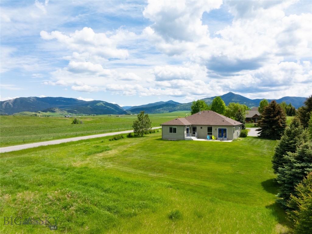 15 Blue Grouse Court, Bozeman MT 59715
