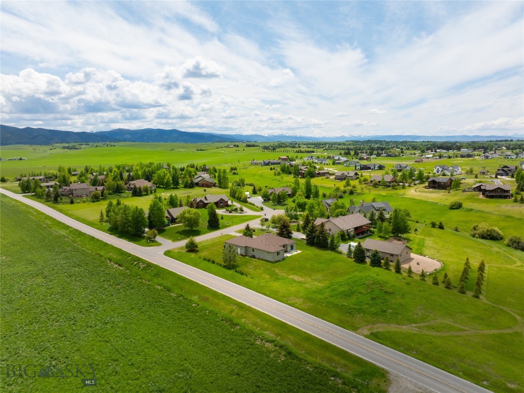 15 Blue Grouse Court, Bozeman MT 59715