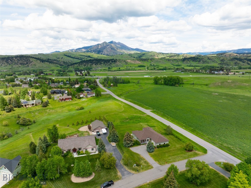 15 Blue Grouse Court, Bozeman MT 59715