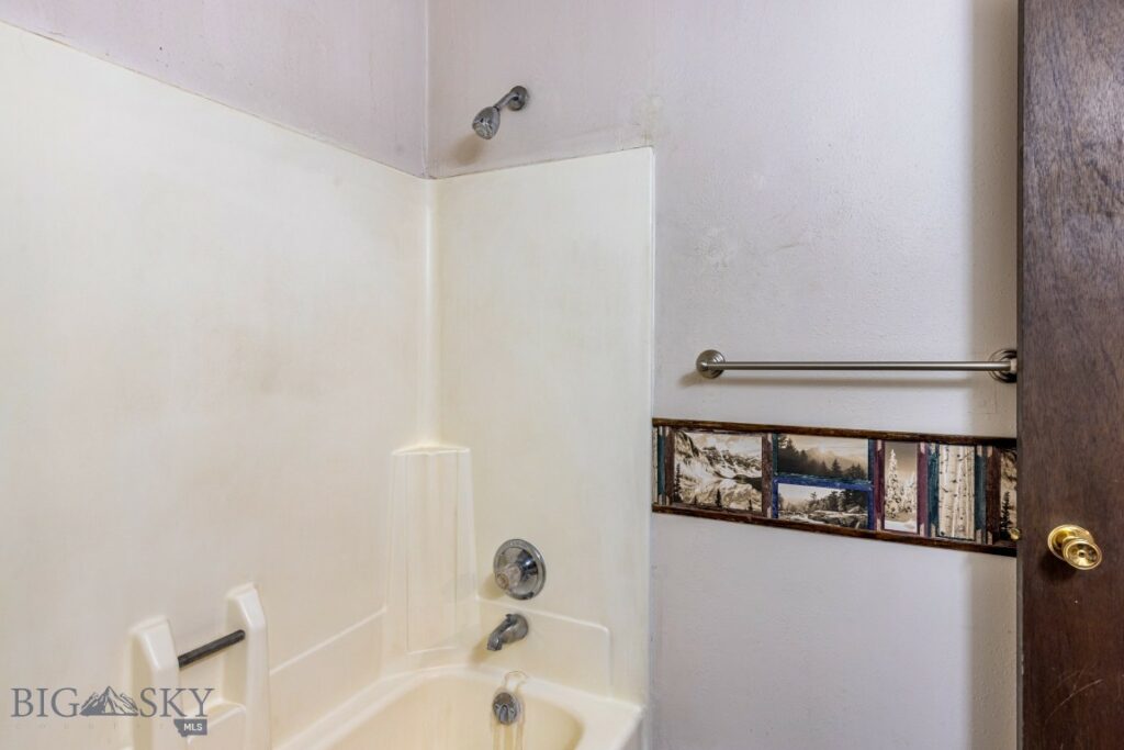 15 Chinook Trail, Bozeman MT 59718