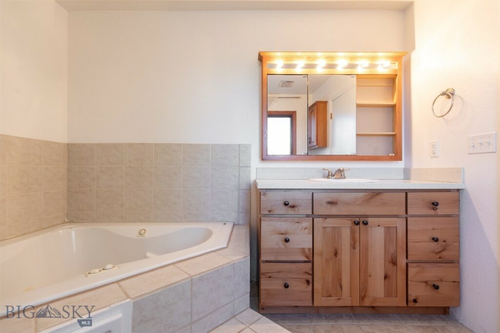 15 Forest Creek Drive, Bozeman MT 59718