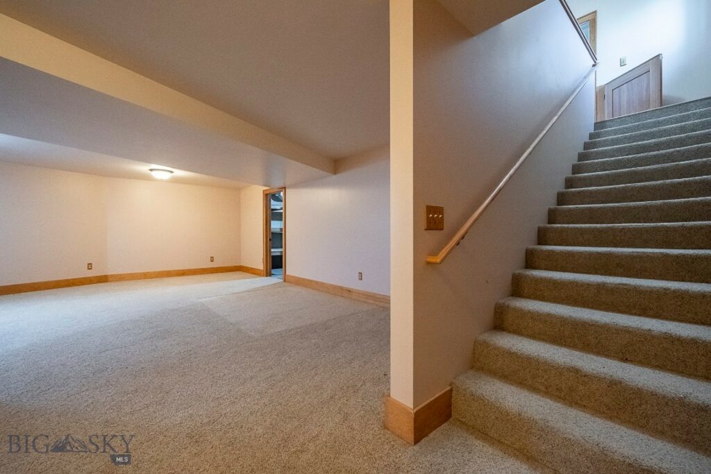 15 Hidden Ridge Road, Livingston MT 59047