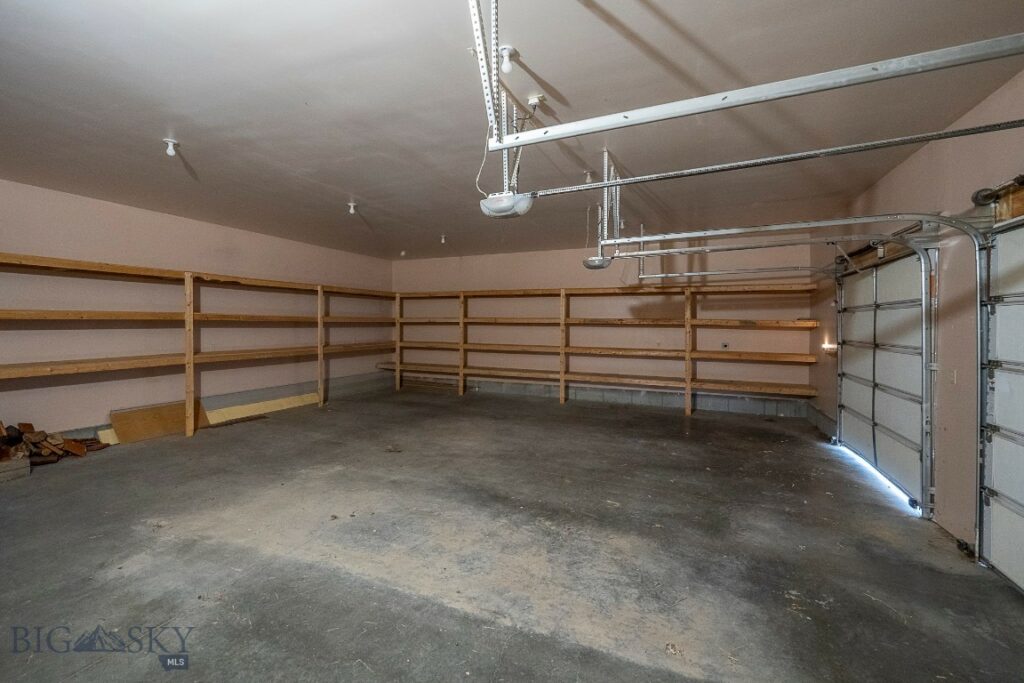 15 Hidden Ridge Road, Livingston MT 59047