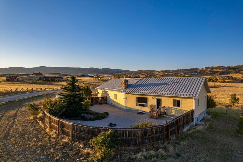 15 Hidden Ridge Road, Livingston MT 59047