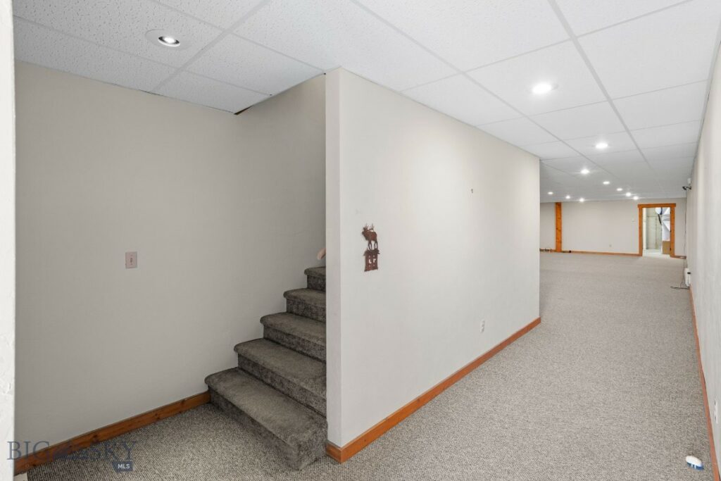 15 Painted Lance Trail, Livingston MT 59047
