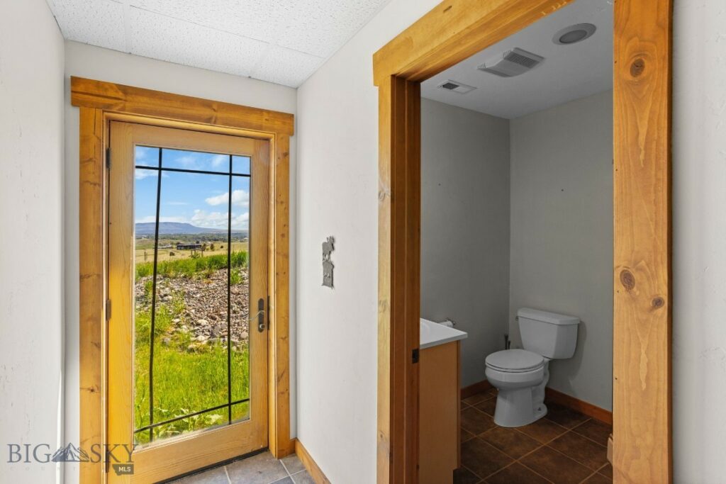 15 Painted Lance Trail, Livingston MT 59047