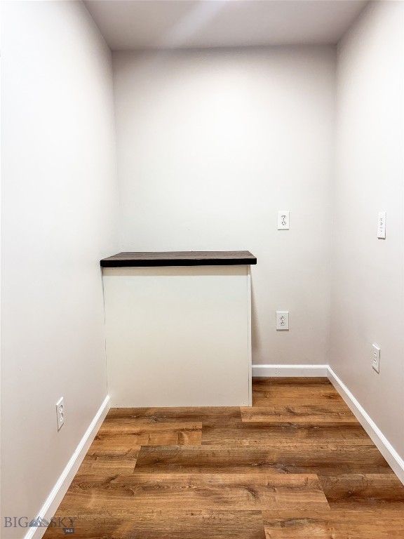 15 W End Road, Livingston MT 59047