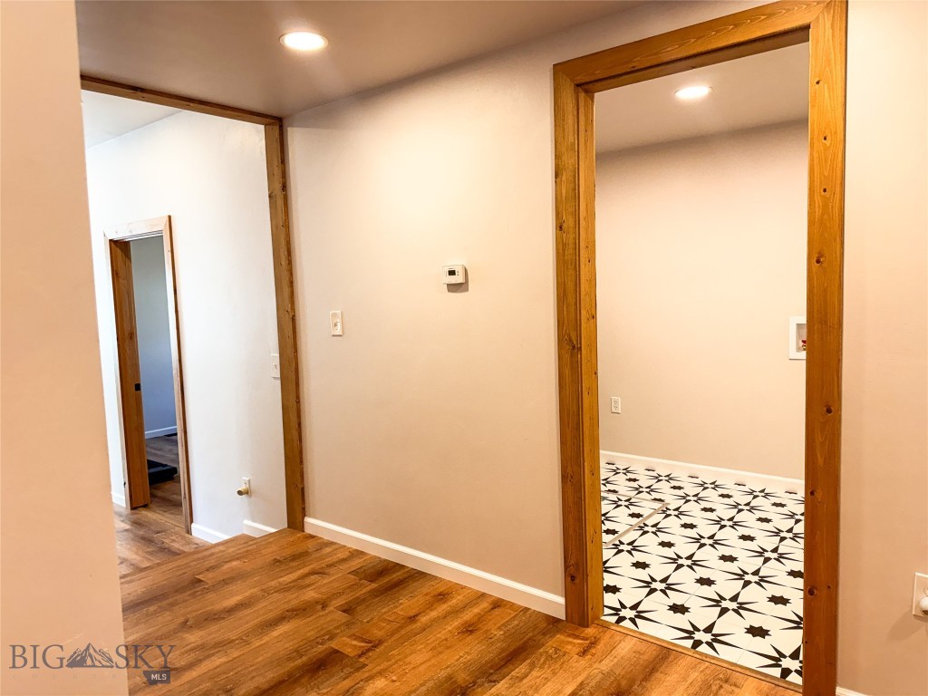 15 W End Road, Livingston MT 59047