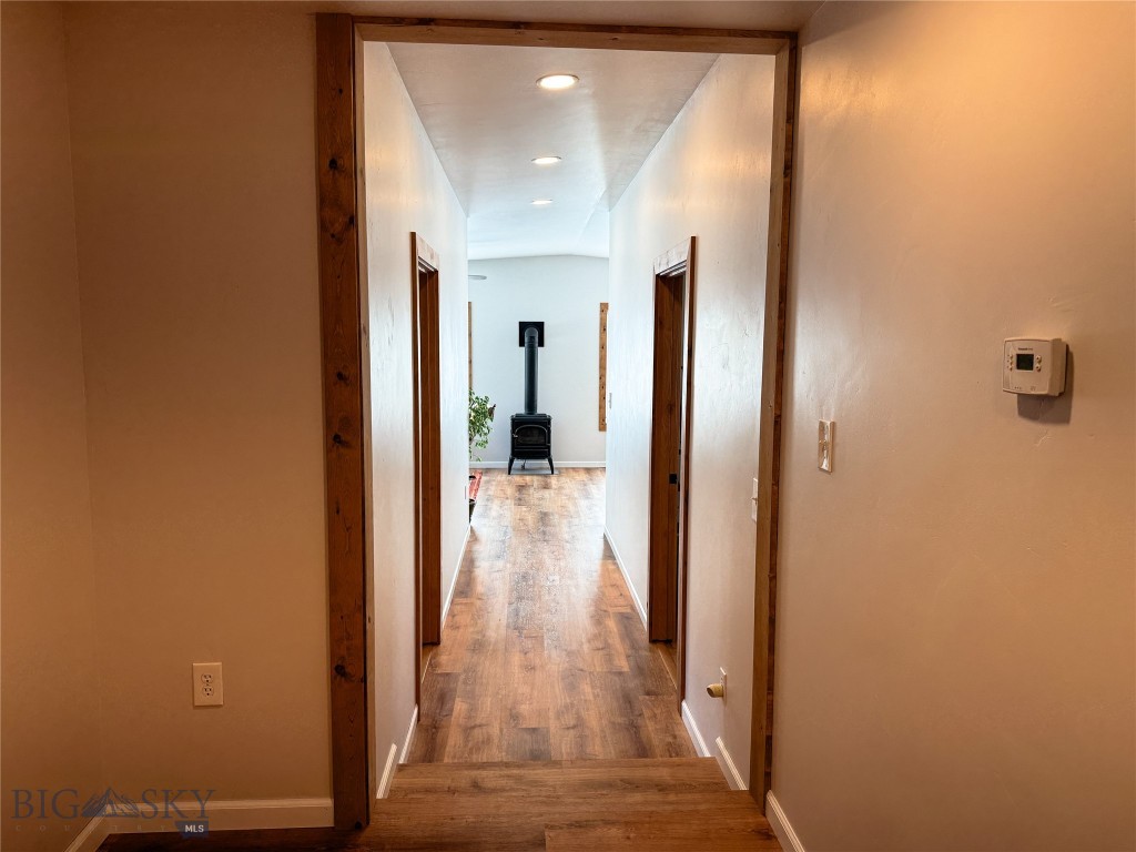 15 W End Road, Livingston MT 59047