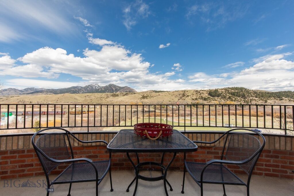 150 Village Crossing Way, Bozeman MT 59715
