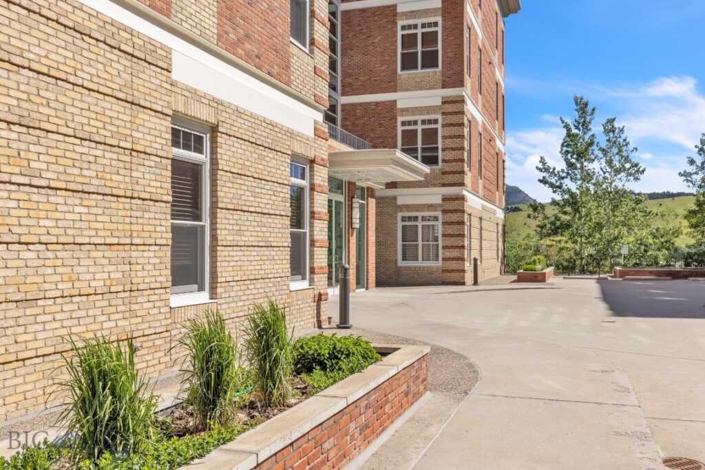 150 Village Crossing, Bozeman MT 59715