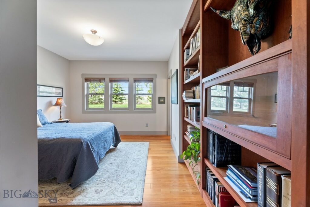 150 Old Clyde Park Road, Livingston MT 59047