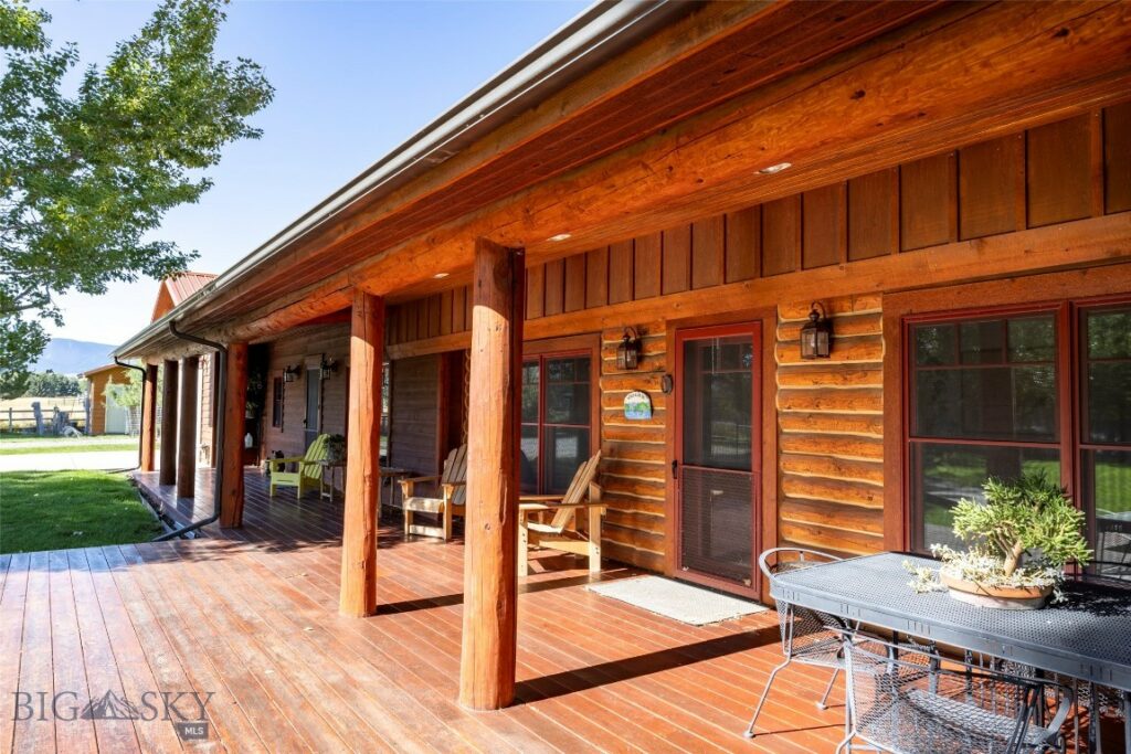 150 Old Clyde Park Road, Livingston MT 59047