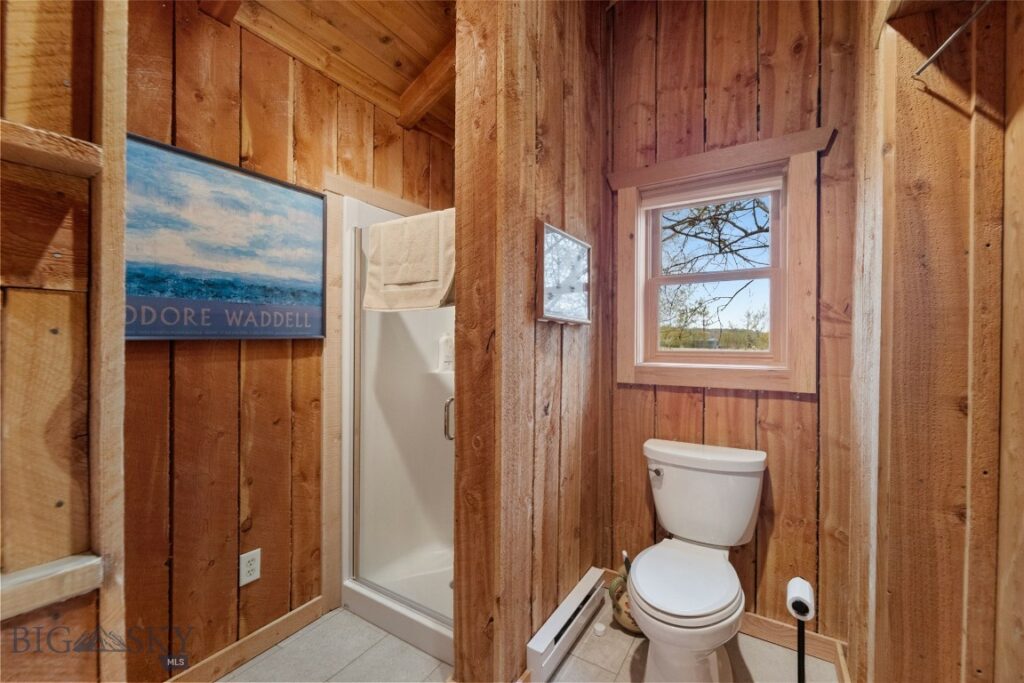 150 Old Clyde Park Road, Livingston MT 59047