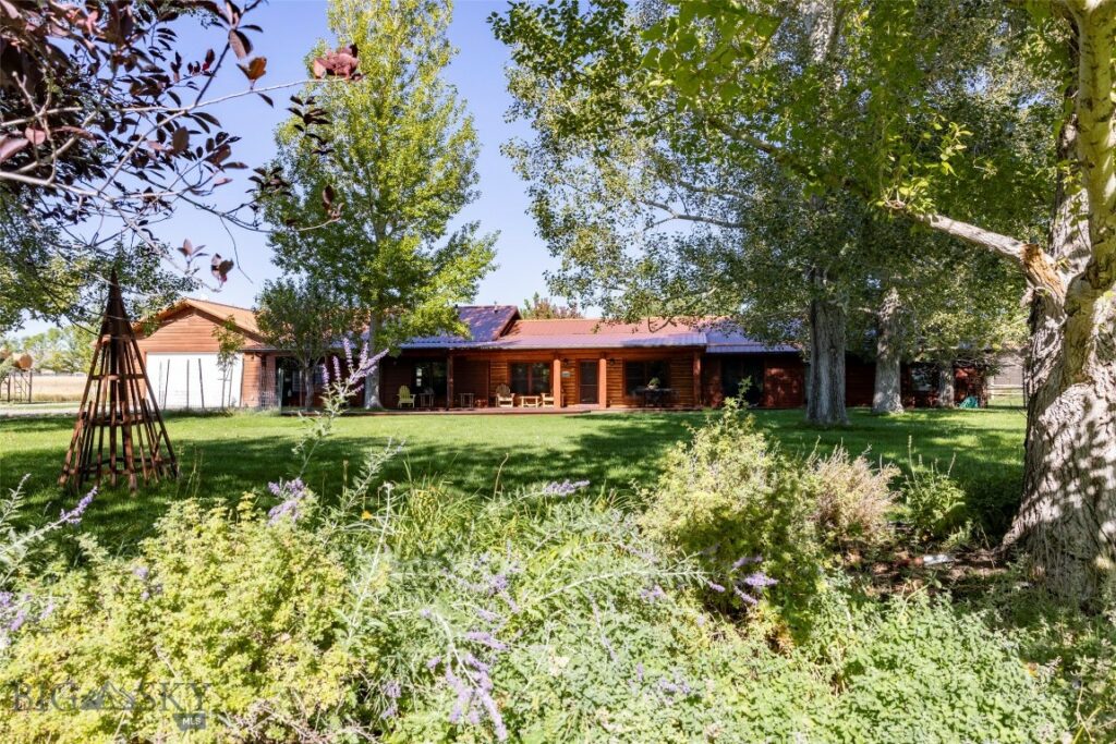 150 Old Clyde Park Road, Livingston MT 59047