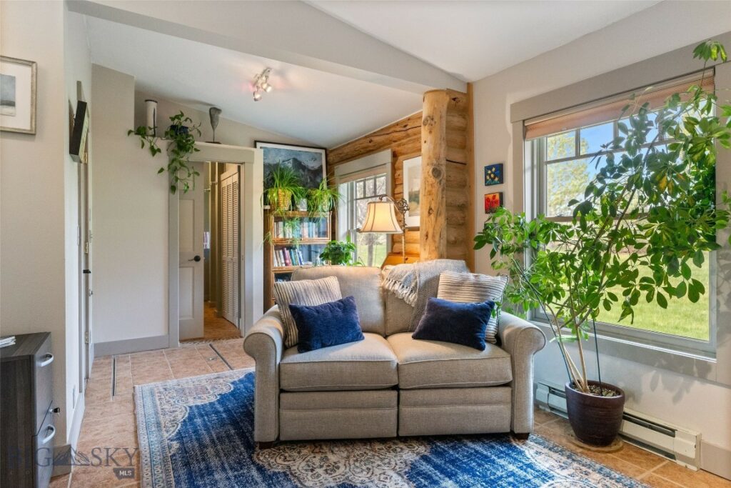 150 Old Clyde Park Road, Livingston MT 59047