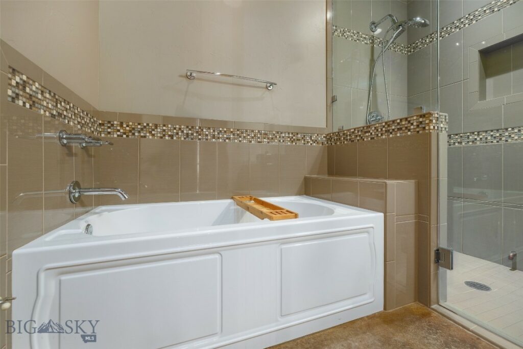 150 Village Crossing Way, Bozeman MT 59715