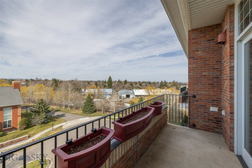 150 Village Crossing Way, Bozeman MT 59715