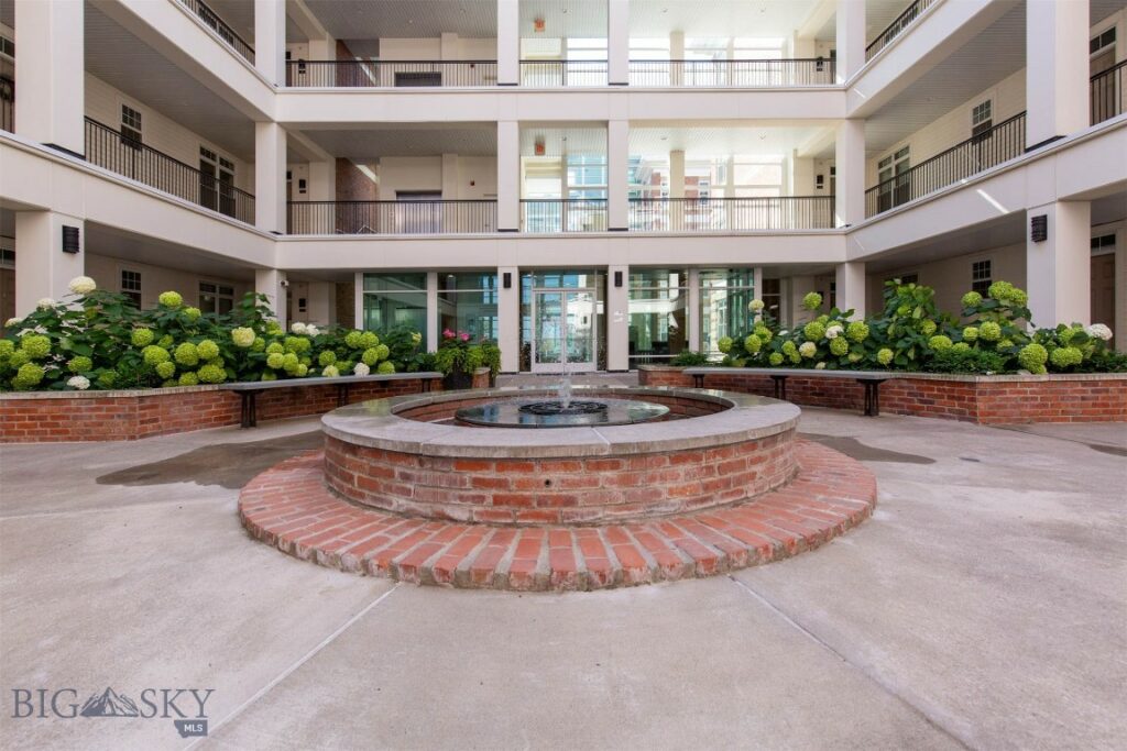 150 Village Crossing Way, Bozeman MT 59715