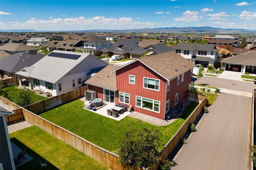 1502 Deadwood Loop, Belgrade MT 59714