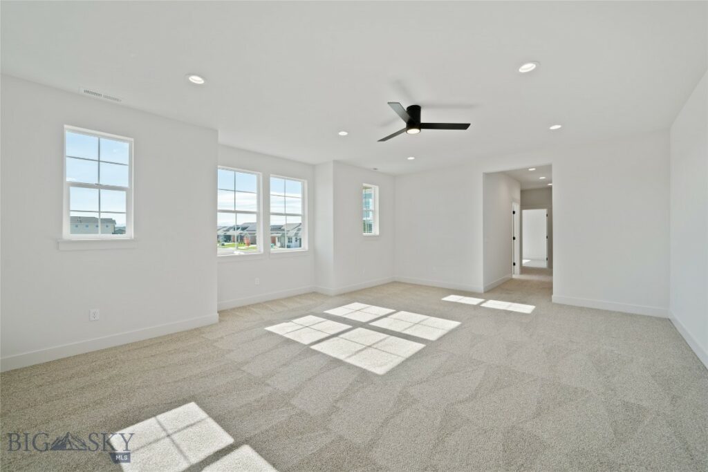 1505 Gunslinger Lane, Belgrade MT 59714