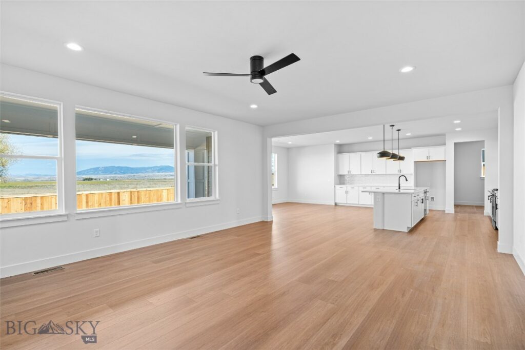 1505 Gunslinger Lane, Belgrade MT 59714