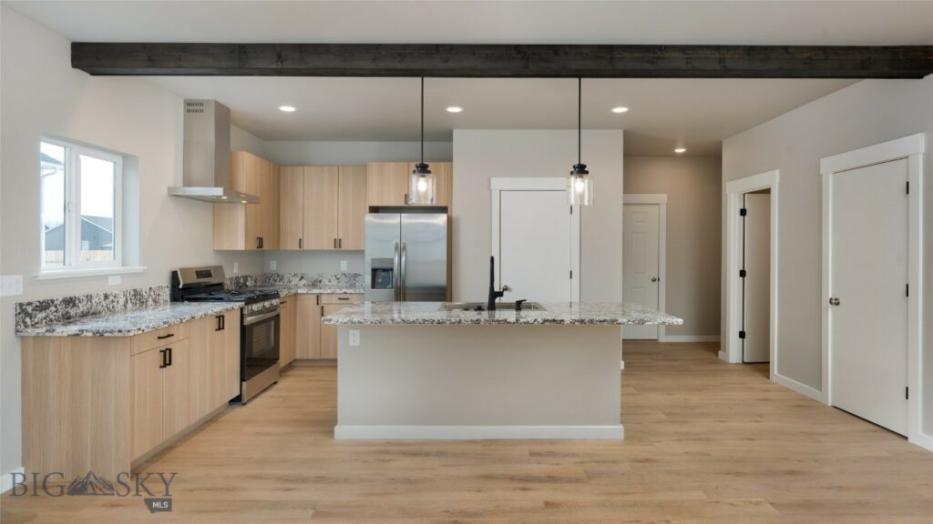 1505 Pistolero Way, Belgrade MT 59714