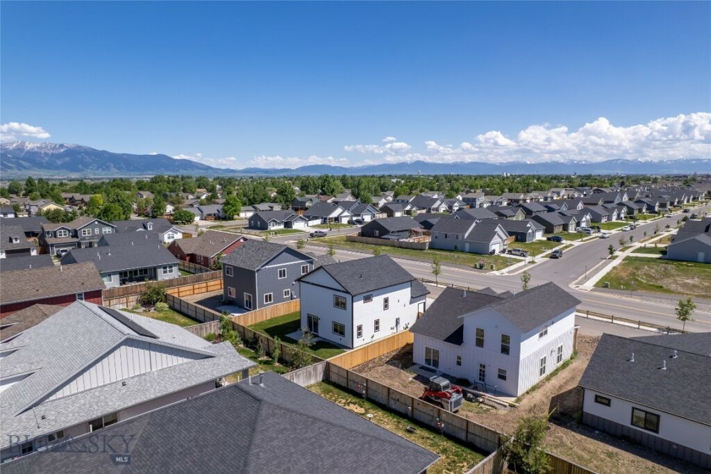 1505 Pistolero Way, Belgrade MT 59714