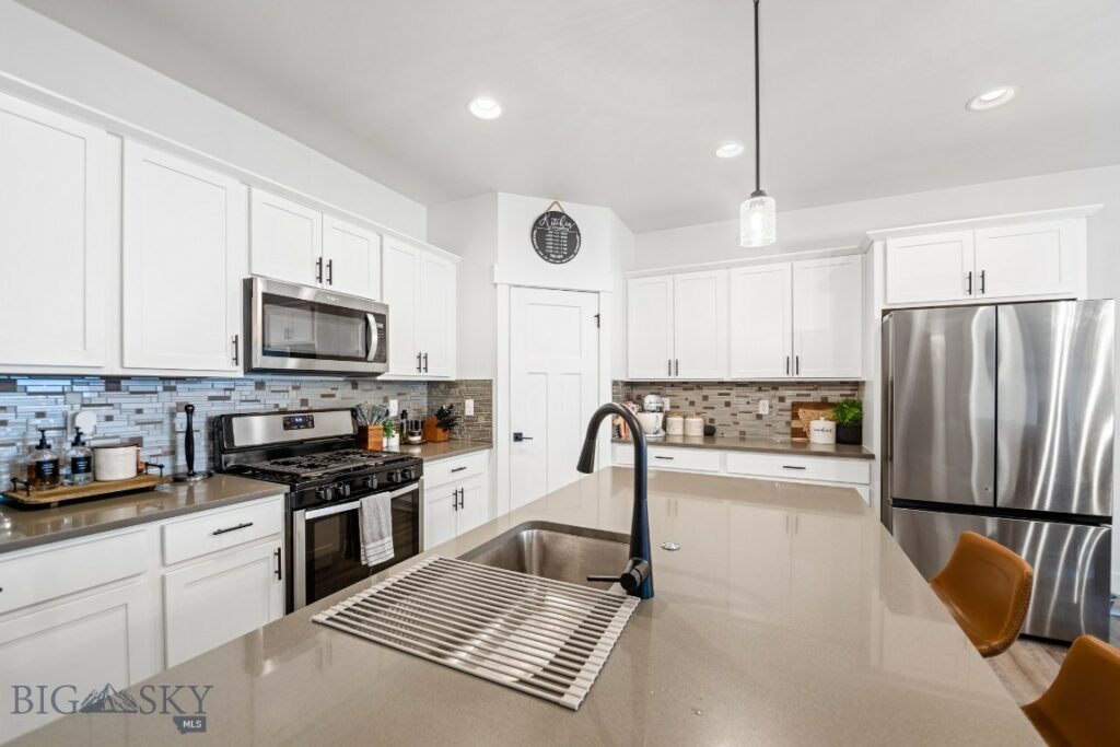 1506 Wild Bill Way, Belgrade MT 59714