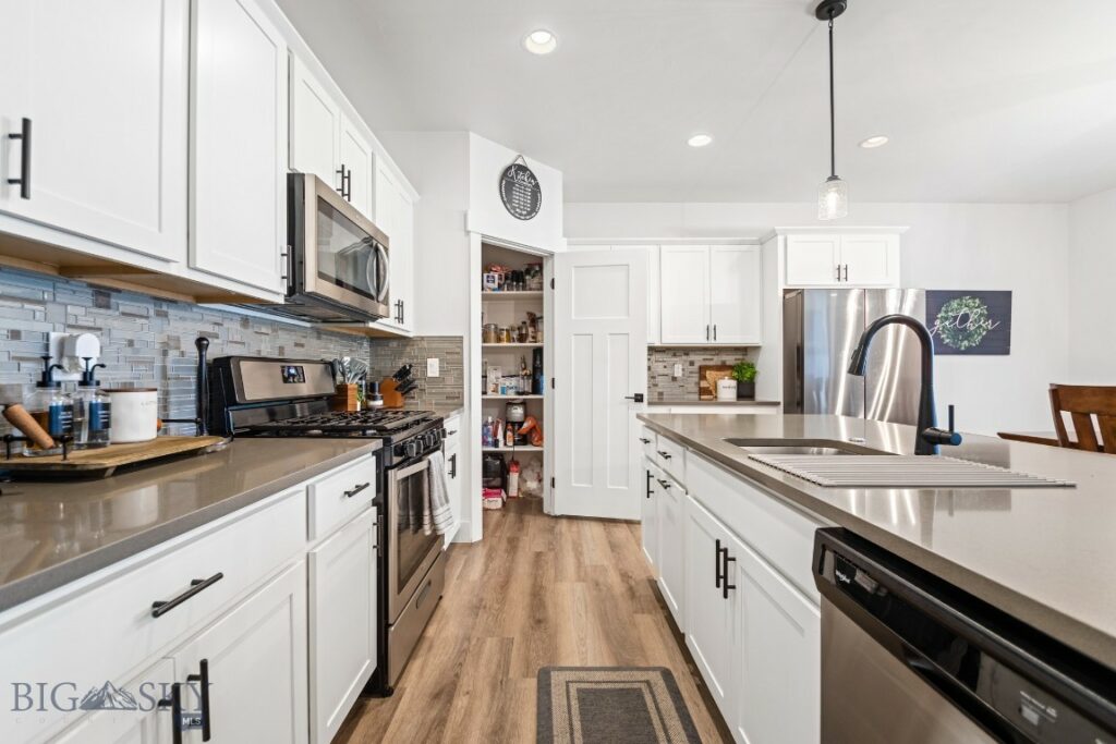 1506 Wild Bill Way, Belgrade MT 59714