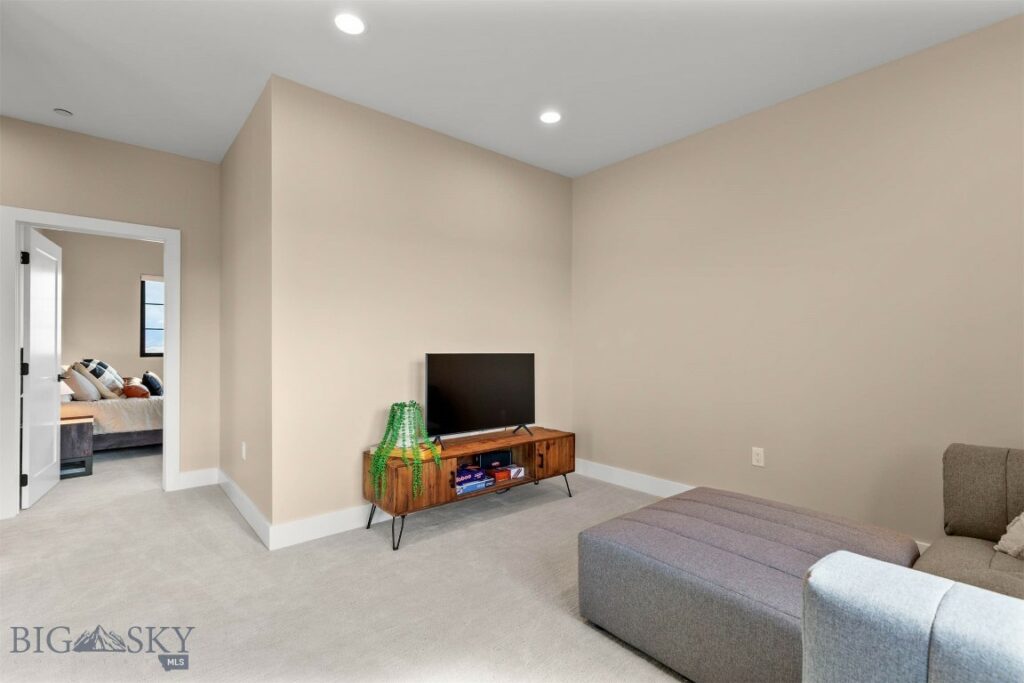 151 Clancy Way, Bozeman MT 59718
