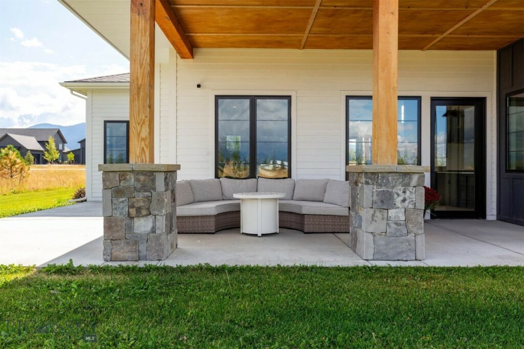 151 Clancy Way, Bozeman MT 59718