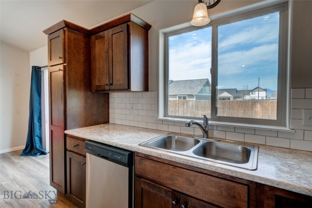 1510 Ingomar Boulevard, Belgrade MT 59714
