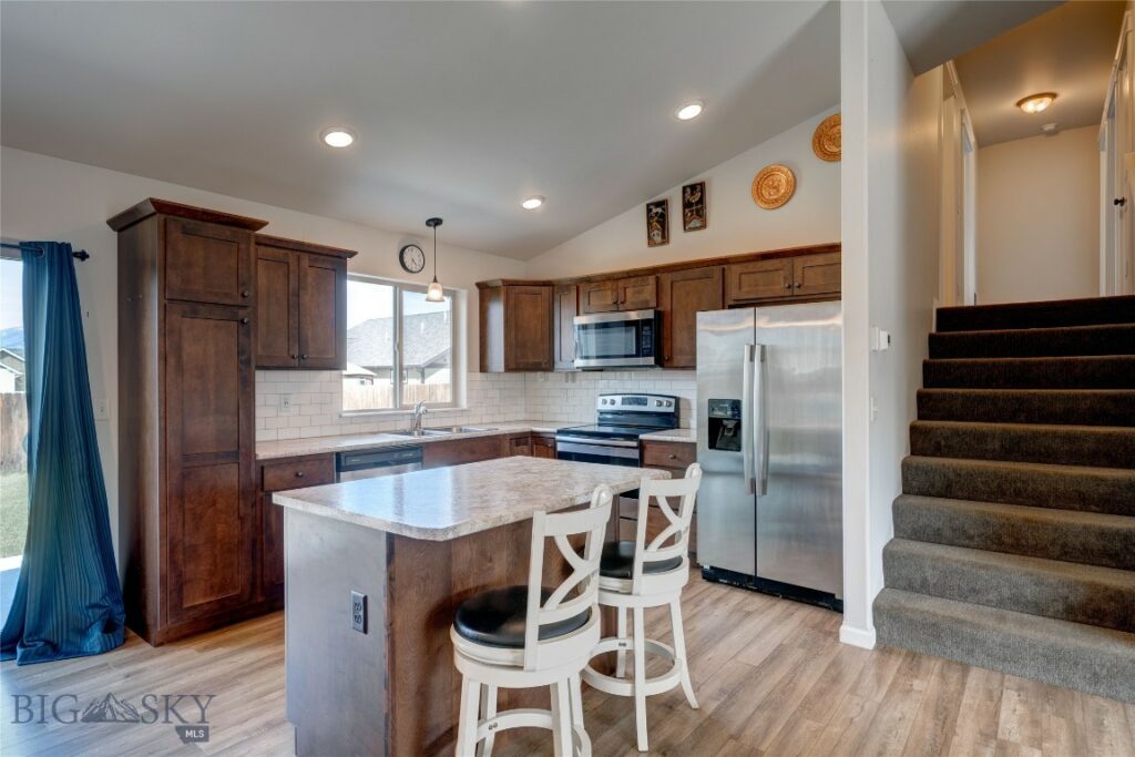 1510 Ingomar Boulevard, Belgrade MT 59714