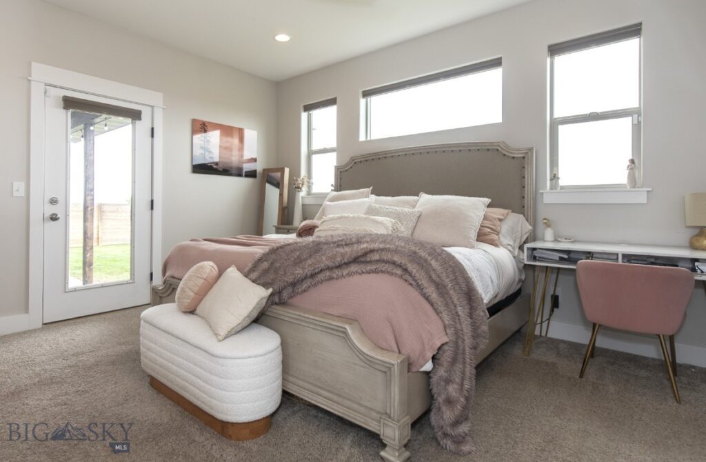 1511 Powers Boulevard, Belgrade MT 59714