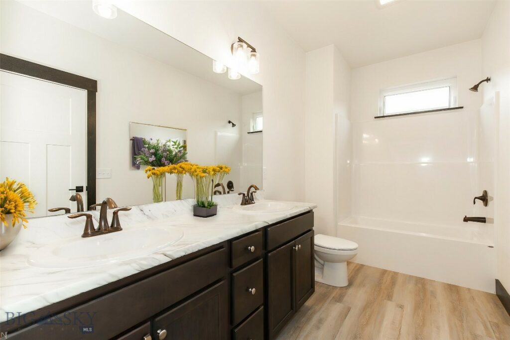 1511 Pistolero Way, Belgrade MT 59714